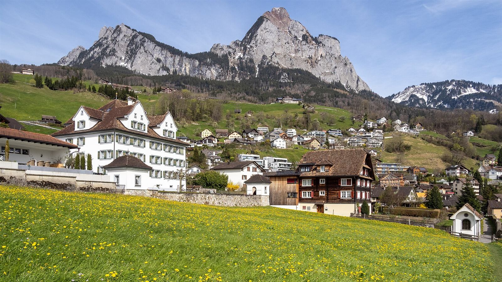 Schwyz with the Mythen peaks